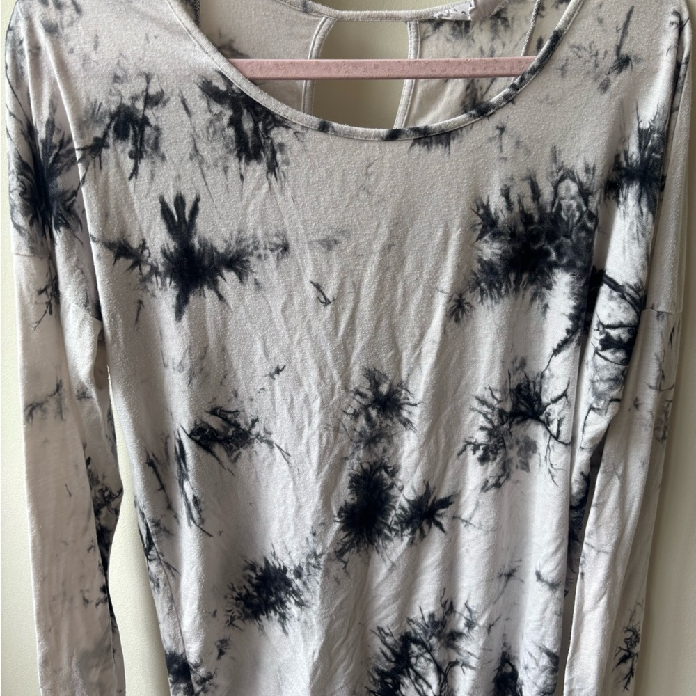 Loveriche Tie-Dye Long Sleeve Top